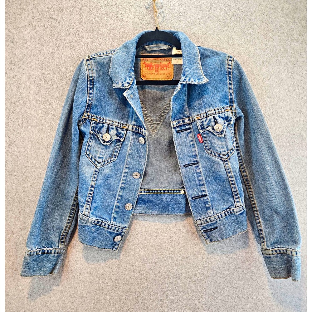 Vintage Levi's Type 1 Iconic Women's XS Blue Button Front Collared Jacket Pocket